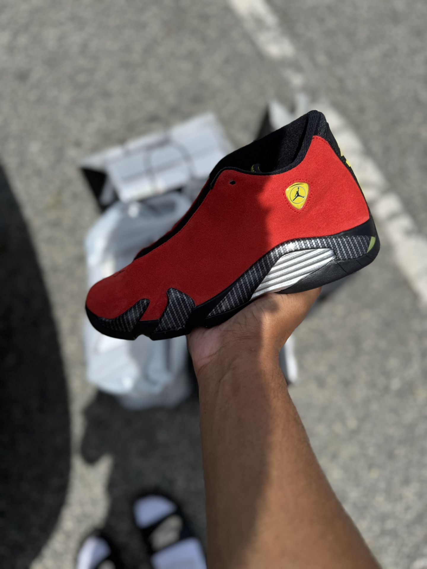 Air Jordan 14 Retro Ferrari (2025) GS
