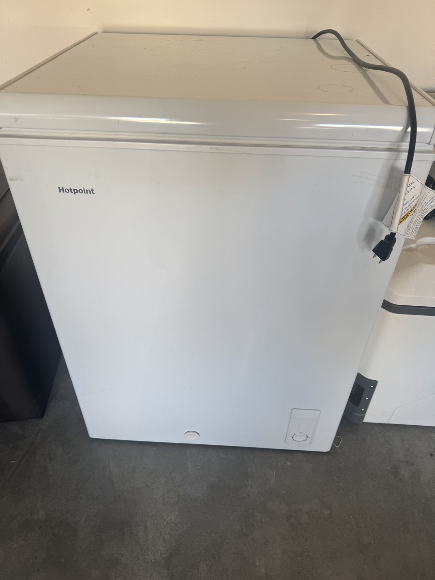 Hot Point Small Chest Freezer