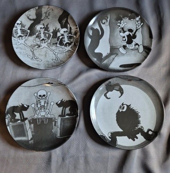 Disney Silly Symphony Skeleton Dance Glass And Plate Set Limited Edition