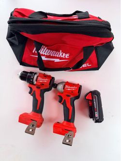 Milwaukee M18 18V Lithium-Ion Brushless Cordless Compact Drill/Impact Combo Kit (2-Tool) w/(1) 2.0 AH Battery & Bag