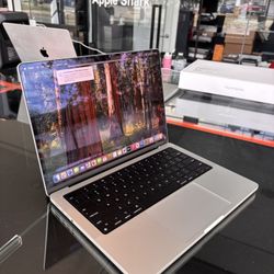 Apple 14” 2024 MacBook Pro M4 Pro Chip 48GB Ram 512SSD 100%Battery! 90 day warranty!