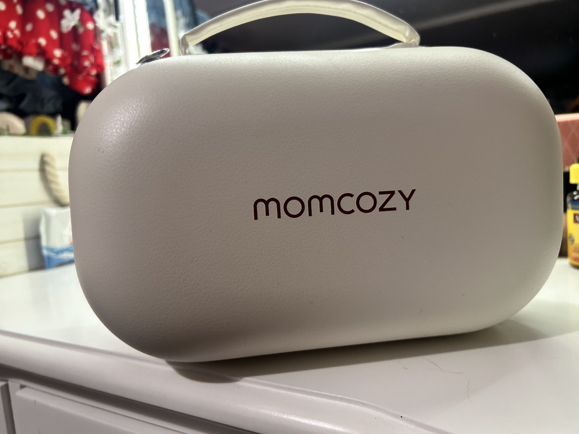 Momcozy Mobile Flow™ Hands-Free Breast Pump | M9