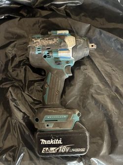 makita 1/2' impact wrench with 5amp battery $120 obo