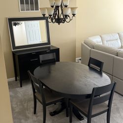 Dining Room Set
