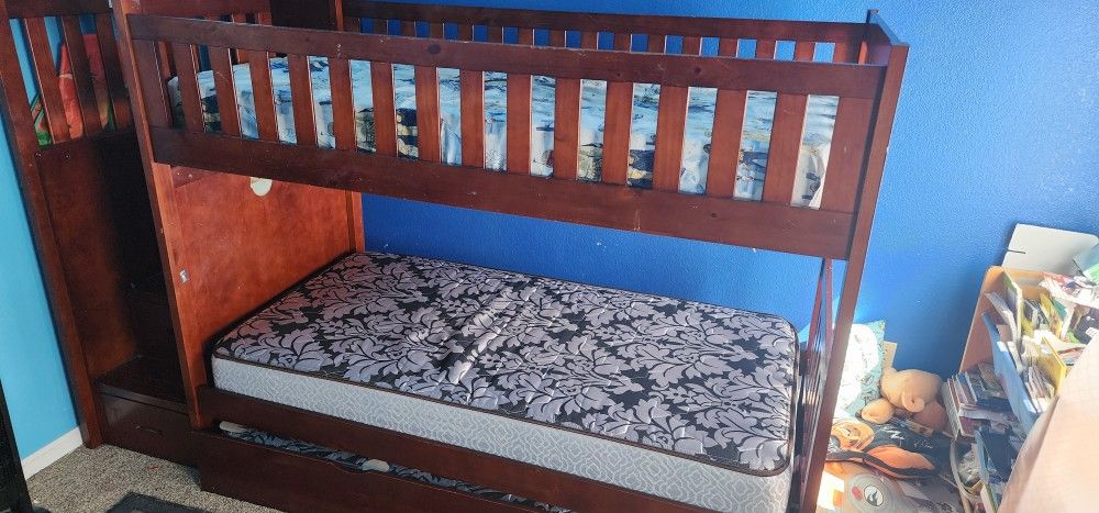 Bunk Bed With Tundra