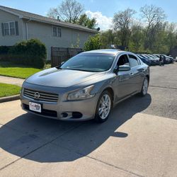 2009 Nissan Maxima