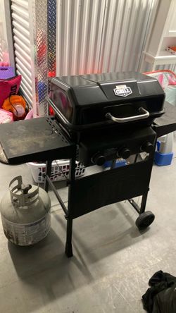 Grill with propane tank
