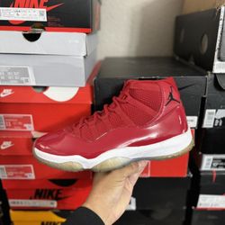 Jordan Win Like 96 11s size 10 USED