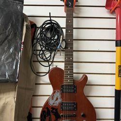 Electric Guitar Dean With amp must see 1116 airport dr 200.00 