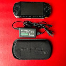 Sony PSP 1000 Console w/ over 6,000 Games!! (NES, SNES, GBA, PSP, Sega & N64)