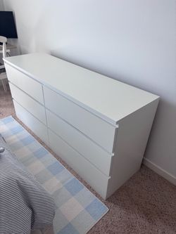 White dresser, 6 drawers