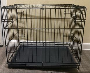 Metal Dog Crate with tray 26"x20"|removable tray