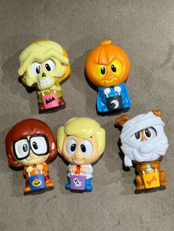 Scooby-Doo Halloween Figurines Set of 5 Burger King Fred Velma Shaggy Villian