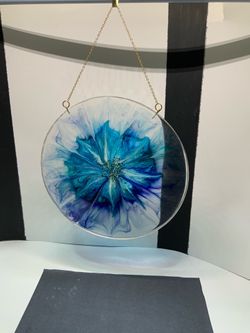 Resin pour
