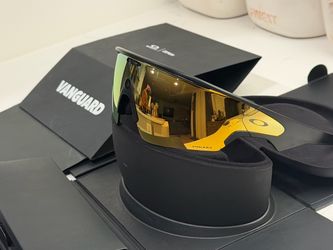 Oakley Meta Vanguard