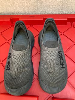 Hoka restore tc black women 10 men 9 good condition