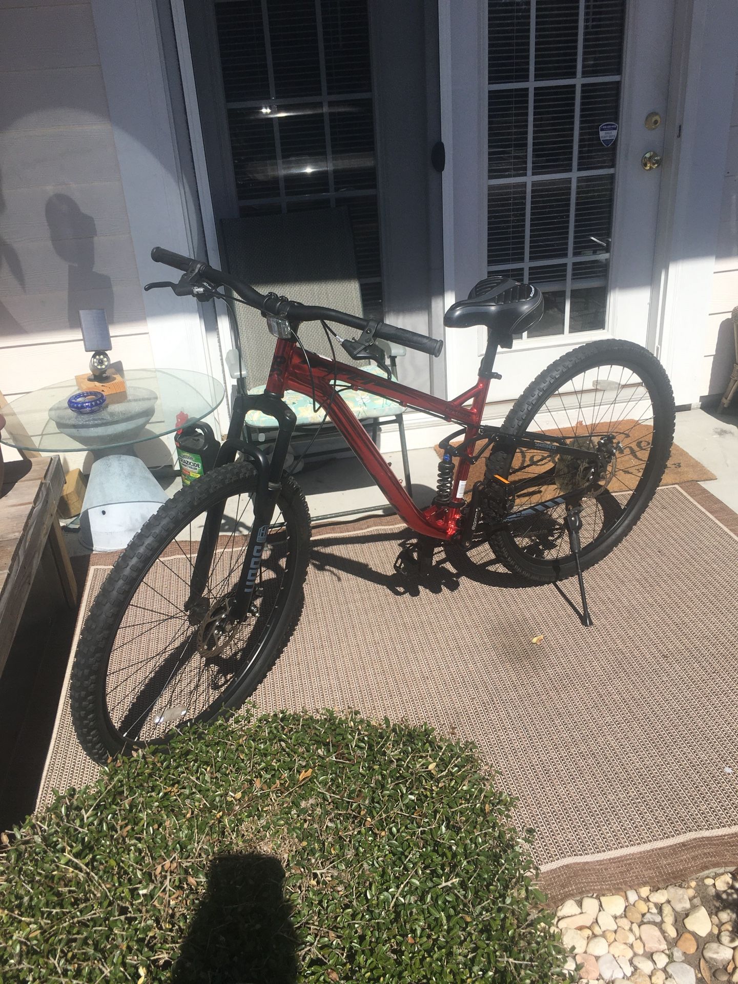 Men’s Bike 9 Speed Trail Bike As New…