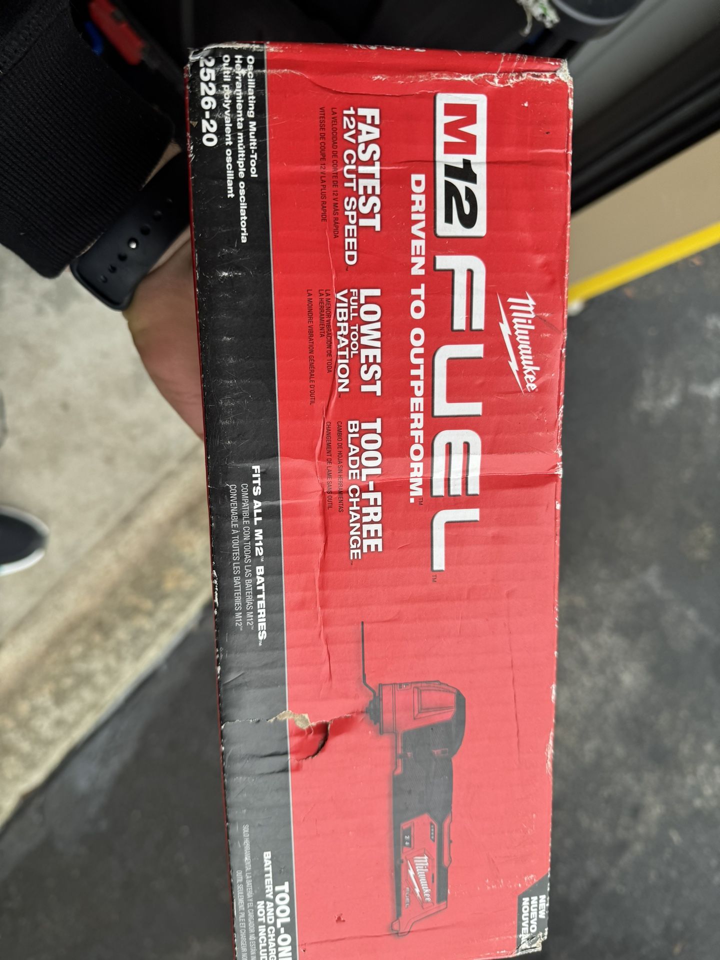 Milwaukee M12 Oscillating Tool