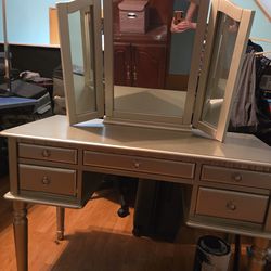 Vanity Table