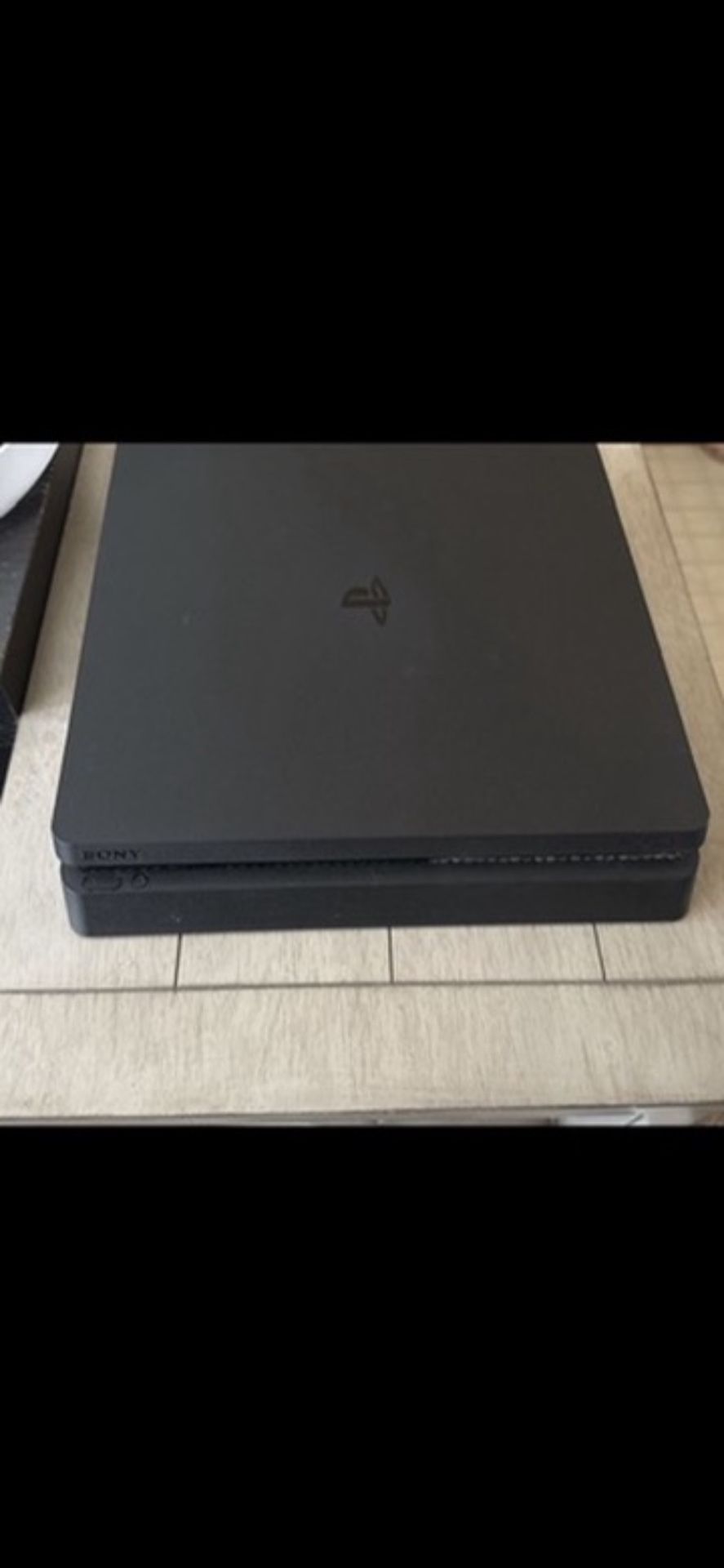 PS4 Slim