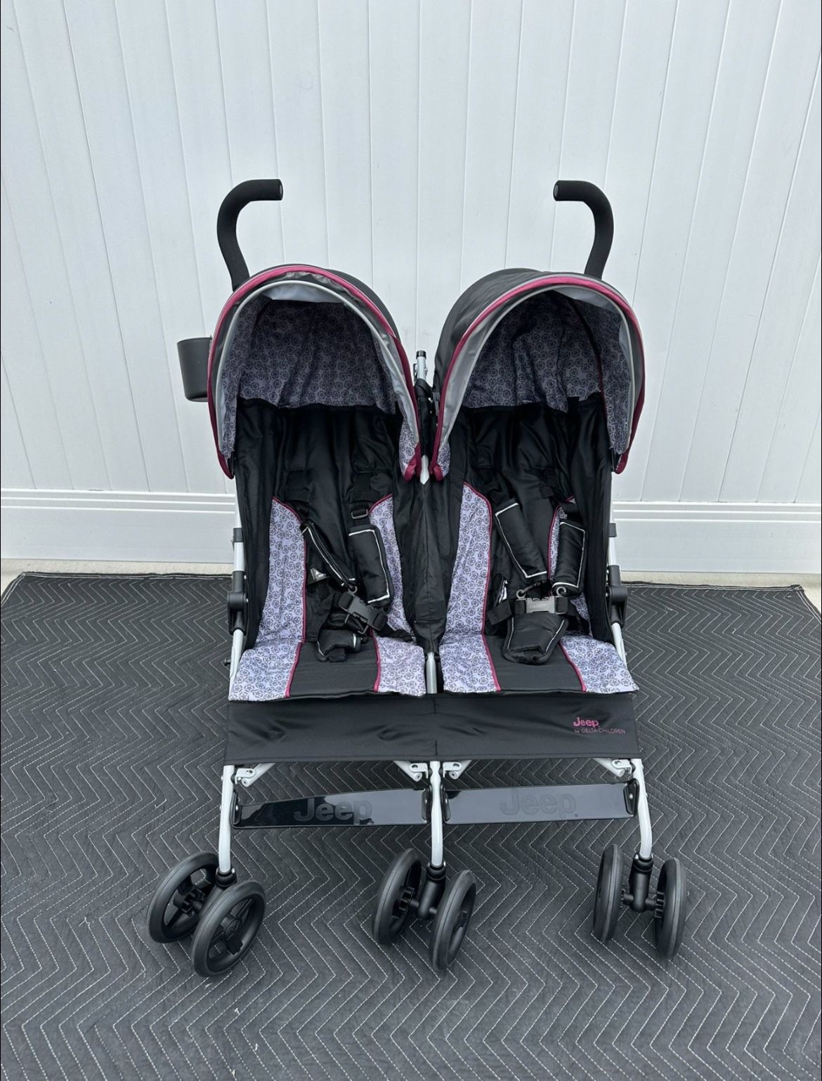 Stroller/ Jeep Scout Double Stroller/ Jeep/ Kids/ Toddler/ Travel/ New