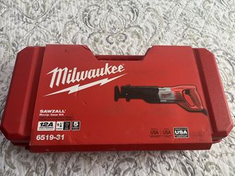 Milwaukee Sawzall Recip Saw Kit - Red