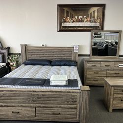 4PC King Platform Bedroom Set 🔥SALE🔥