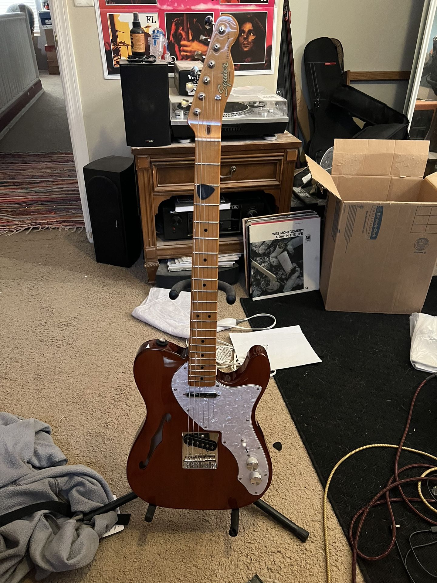 Squier Thinline Telecaster