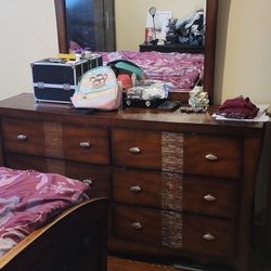 3 Piece Bedroom Suit