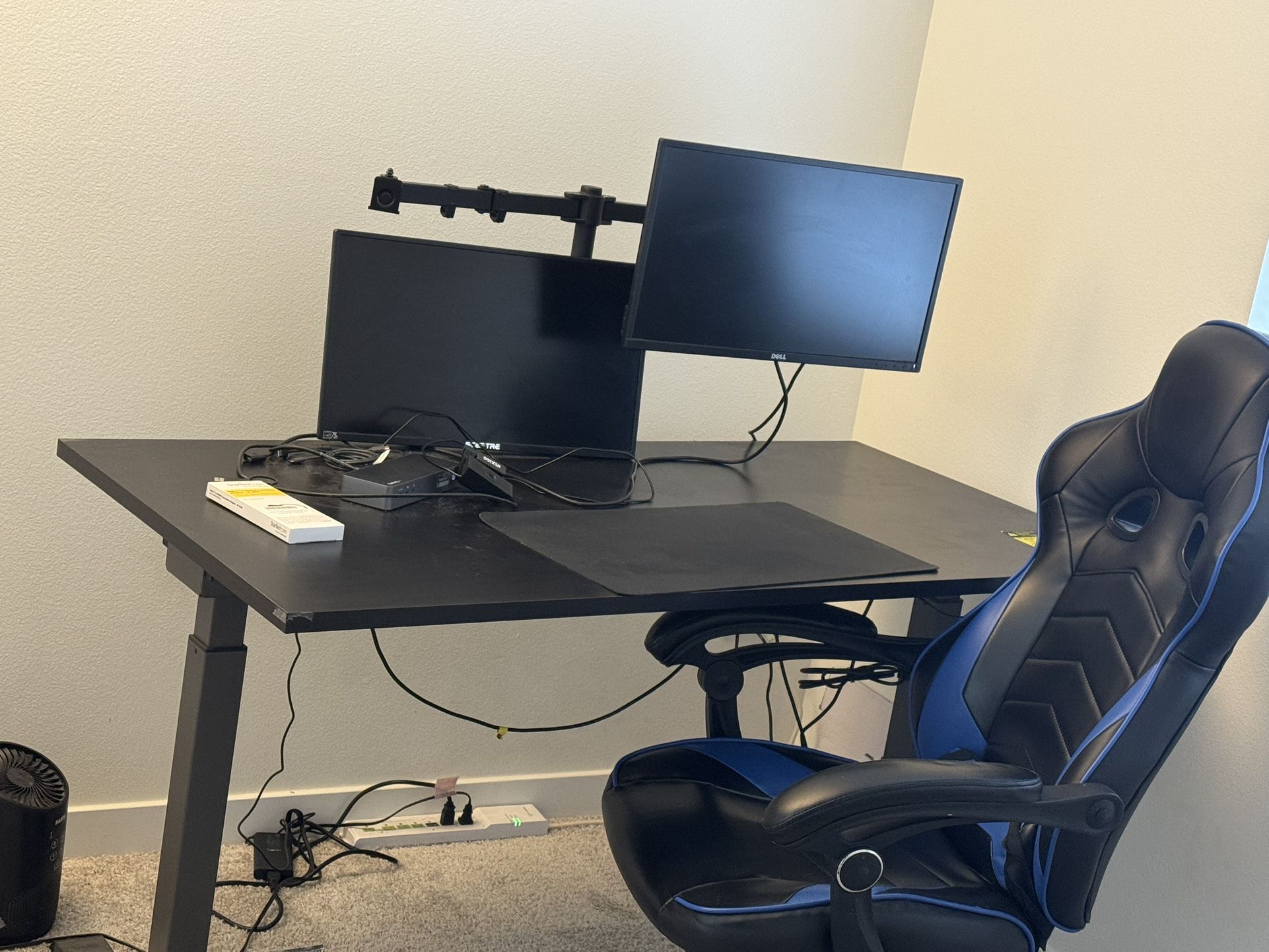 Electric Standing Desk -150$