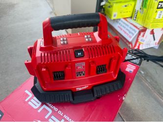 Milwaukee M18 Six-Pack Charger