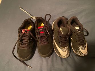 New Baseball Cleats - Boys