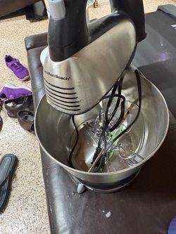 Hamilton and beach electric mixer