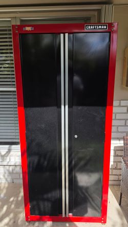 Craftman tool cabinet
