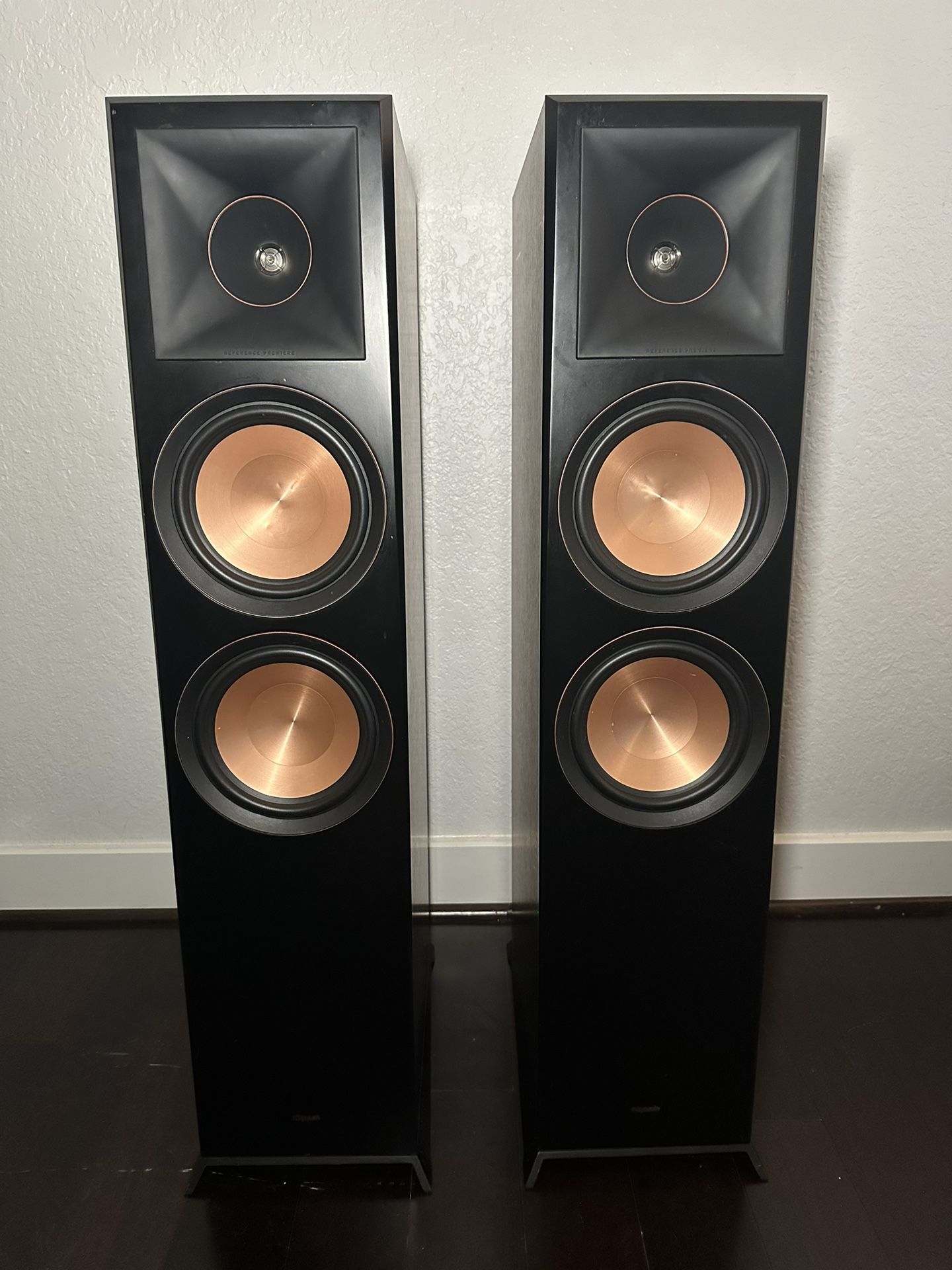 Klipsch Floor Standing Speaker