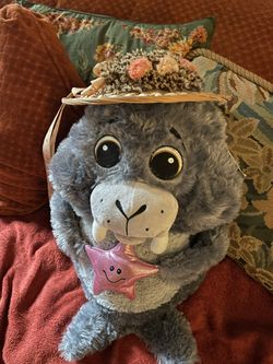 Goffa limited edition Walrus with starfish