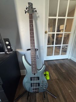 Yamaha TRBX304 Bass Guitar - Mist Green
