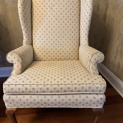 ‼️Two chairs ‼️