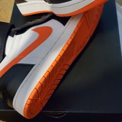 Air Jordan 1 High Flyease Size 11 1/2