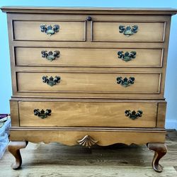 Lane Cedar Storage Chest