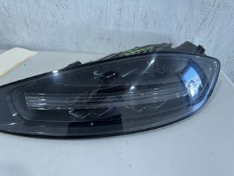 2022 Porsche Cayman Right Tail Light