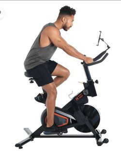 Women's Health Men's Health Eclipse Indoor Cycling Bike with MyCloudFitness App