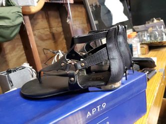 Womens shoes