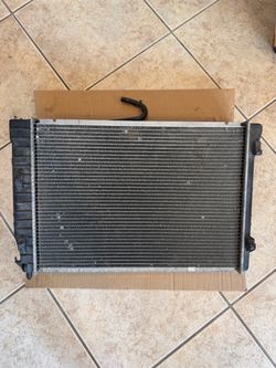 01-04 Chevrolet C5 Corvette Automatic OEM Radiator Cooling Unit