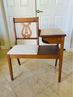 Antique Desk\Chair Set