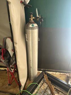 50 lb Aluminum CO2 Cylinder with CGA320 Valve