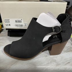 Style & Co Black Zipper Accent Toe Stacked Heels