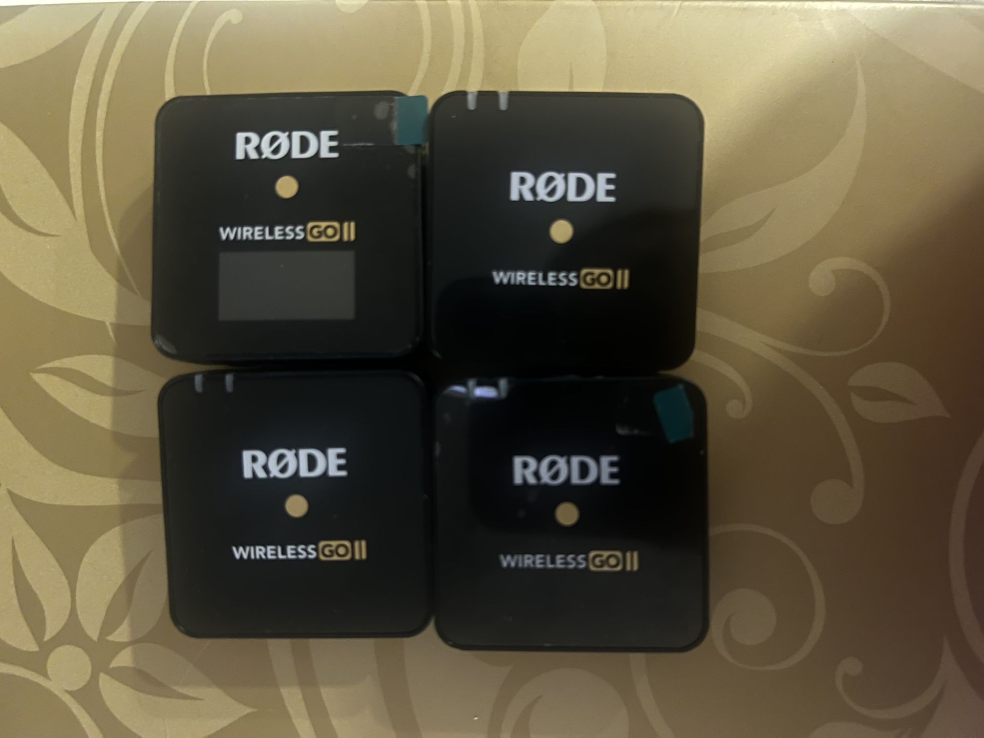 4X $100 RØDE Wireless GO II MICROFONE