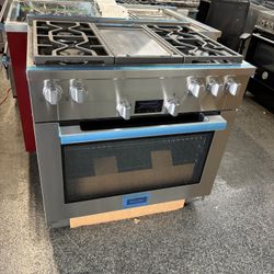 Miele Stainless Steel 36” Wide Gas Range Stove With Griddle