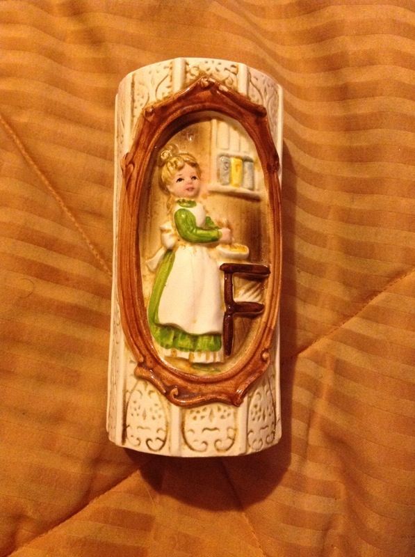 Sears roebuck vintage 3d pepper shaker